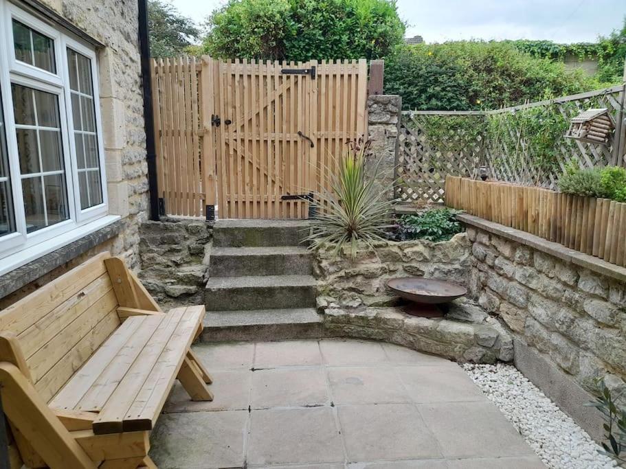 Converted Barn In Bath Dış mekan fotoğraf